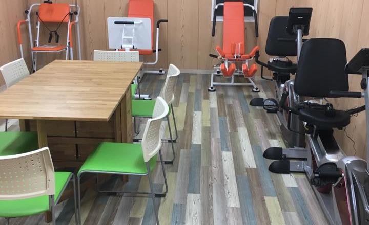 整骨院狸 リハデイ狸の求人 大阪府 勤務柔道整復師 スリーサイズダイレクト