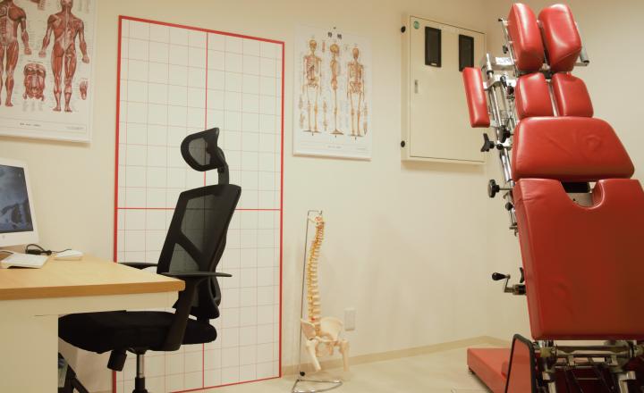 チキバンはり きゅう整骨院の求人 大阪府 鍼灸師 スリーサイズダイレクト