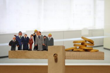 「標準労務費」施行で変わる建設業界：技能者の賃金確保と安定発注の未来