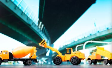 国の方針から読み解く！これからの建設業に必要な備えと中小企業の生き残り戦略