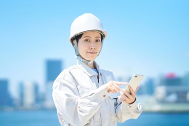 スマホを「現場の相棒」に変える！建設業のための賢い活用術