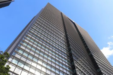 建設業の資格取得を変える一手：前田建設が放つAI活用型スマホ学習アプリの衝撃