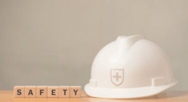 外構施工で事故ゼロ！安全管理＆労務管理のチェック術👷‍♂️💡