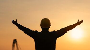 💼【建設業の人材戦略】補正予算で採用チャンス拡大！職人確保の最新ノウハウ👷‍♂️