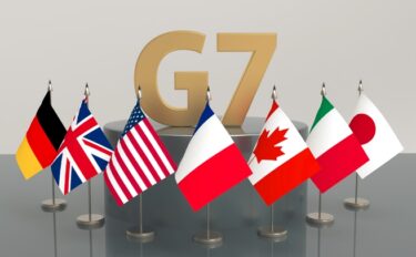 📉G7最下位…建設業はこのままで大丈夫？👉生成AIが変える「現場」と「経営」の生産性改革
