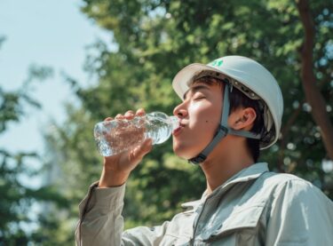 🥵猛暑でも止めない現場へ！国交省「建設工事における猛暑対策サポートパッケージ」を現場目線で読み解く2026年夏への備え