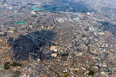 🚧駅が変われば街も仕事も変わる！練馬区・大泉学園町駅再開発が建設業にもたらす“現場チャンス”とは？🏗️
