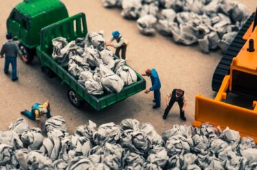 建設廃棄物処理の法的責任と現場の分別術：中小企業が守るべき経営の根幹