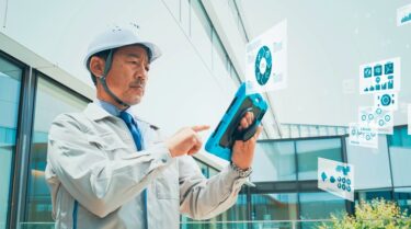 🚧遠隔建機時代へ突入！合図者・監視者の権限強化で現場はどう変わる？