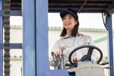 👷‍♀️女性が辞めない会社へ！「えるぼしプラス」4月開始で建設業が今すぐ動くべき理由✨